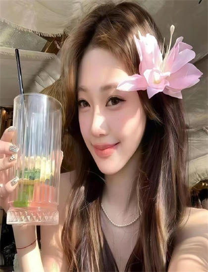 邻家女人丈夫不在家的日子中字头_美女按摩师在线播放_2026国产精品极品色在线